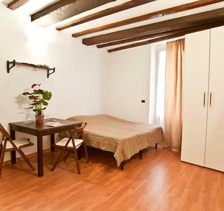 Ferienwohnung Monolocale Genova Centro Storico Exterior foto